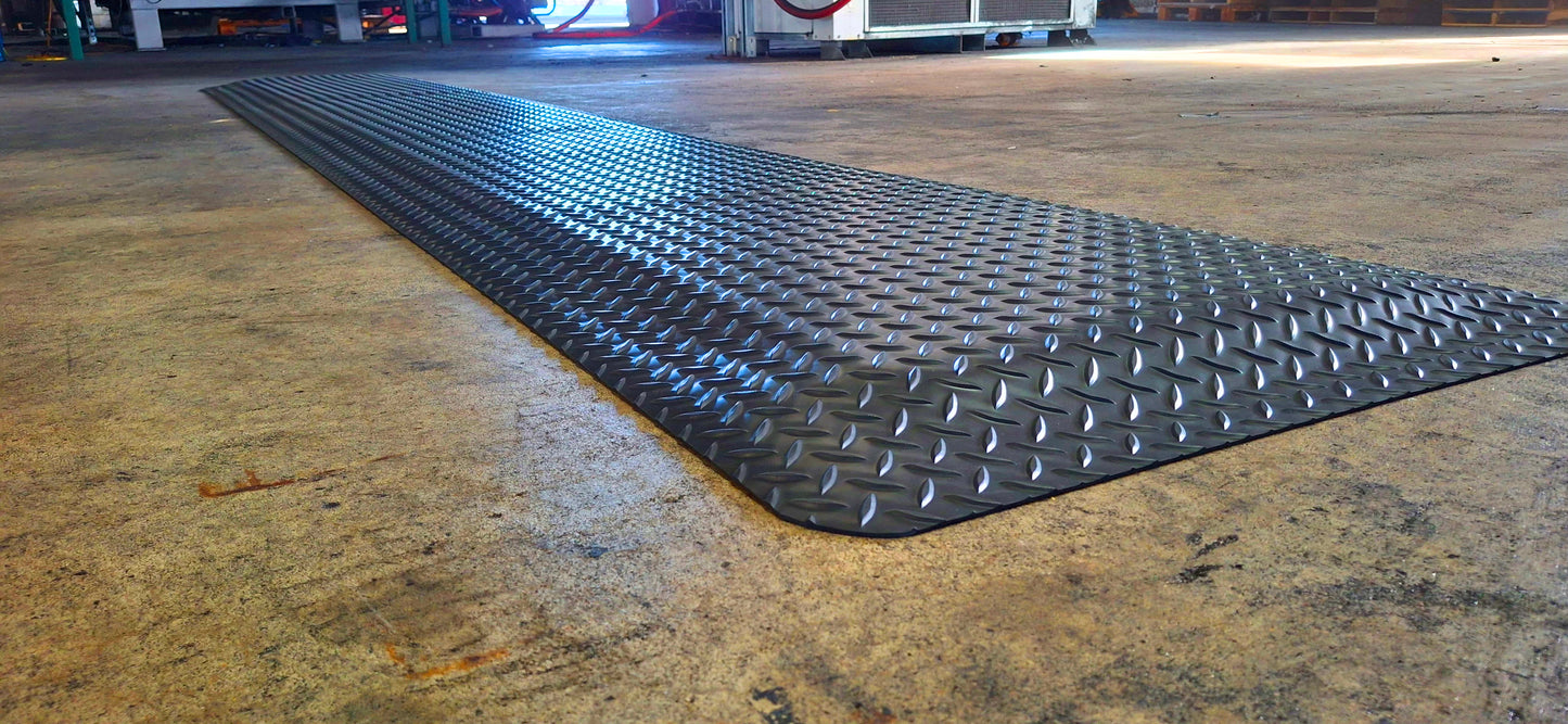 American Classic® Diamond Plate Anti-Fatigue Mat