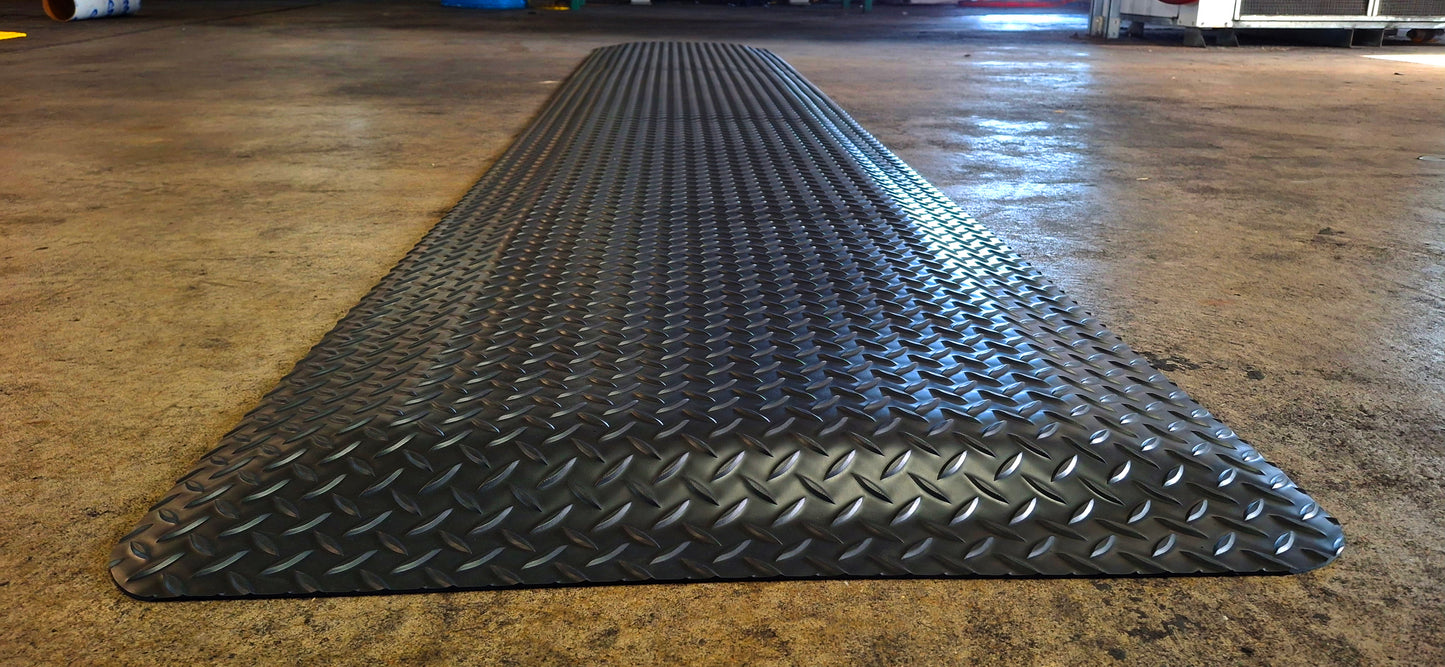 American Classic® Diamond Plate Anti-Fatigue Mat