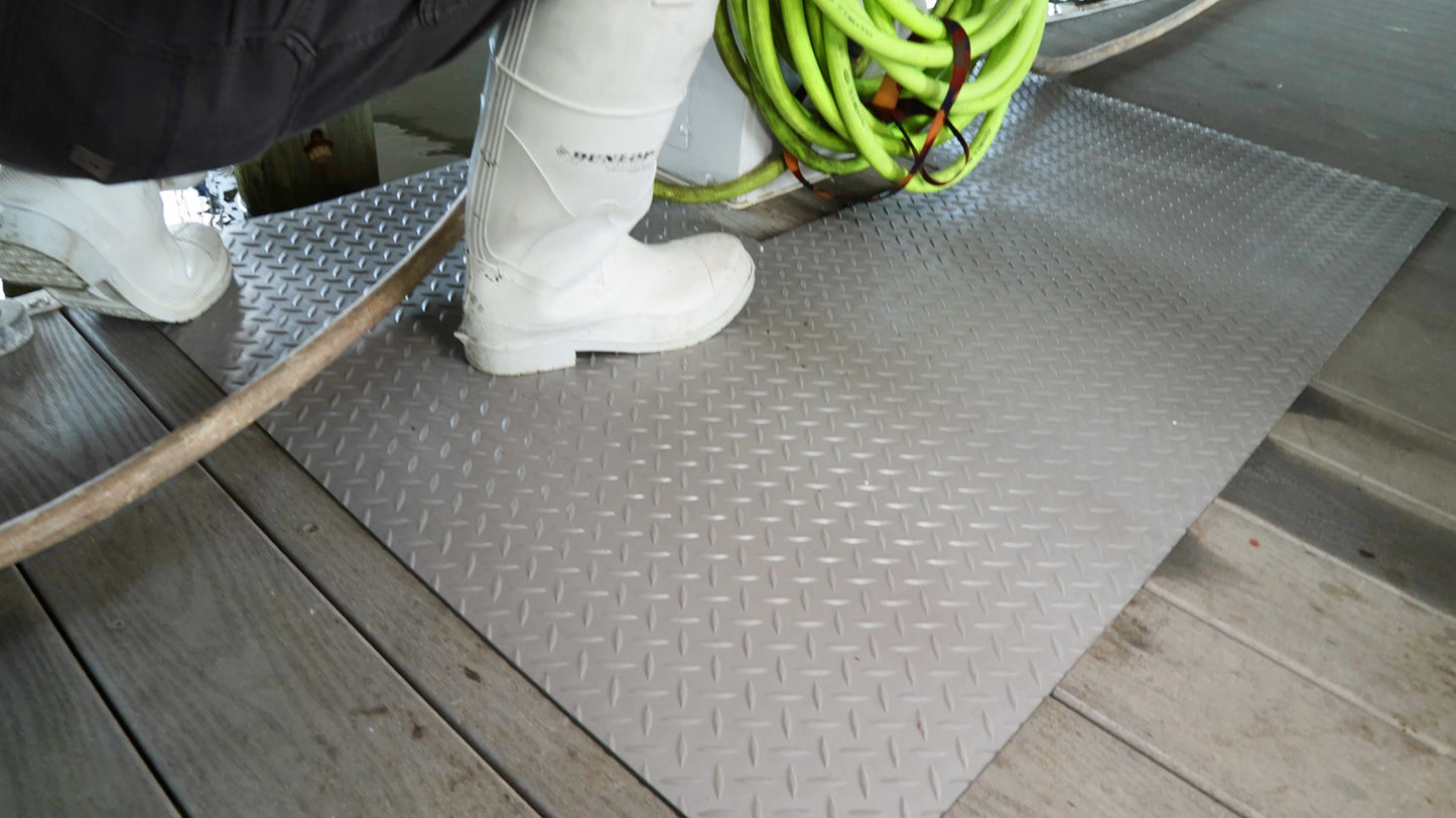 Boat Dock Safety Mat