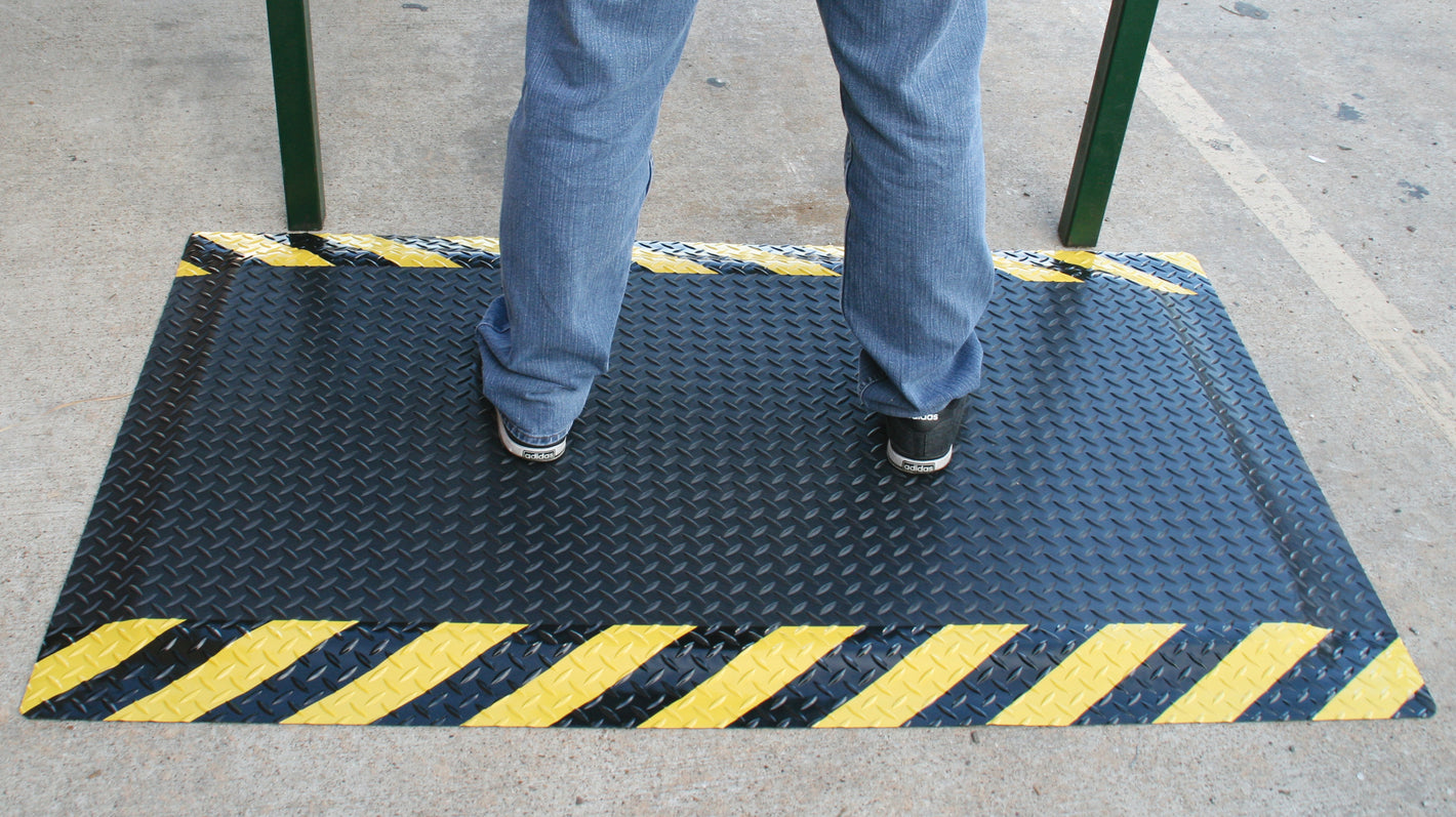 Rhino Anti-Fatigue Mats Industrial Smooth 4 ft. x 22 ft. x 1/2 in. Commercial Floor Mat Anti-Fatigue, Black IS48X22